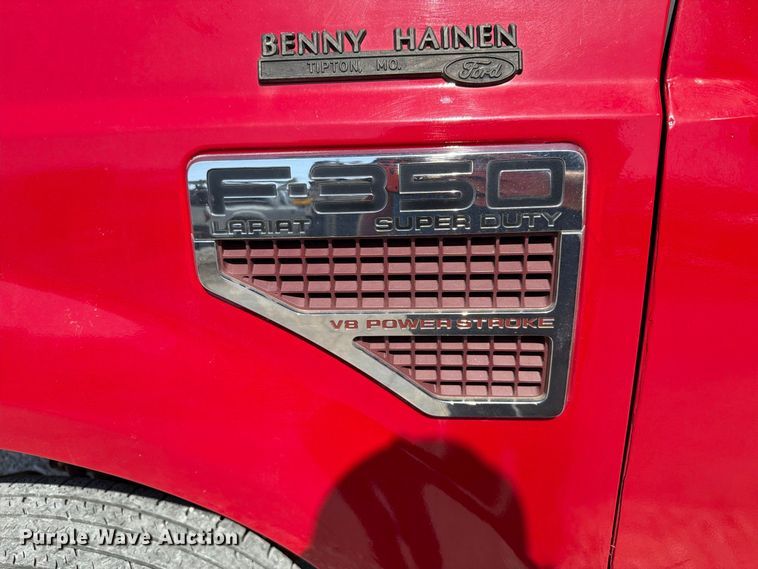 image for item FT6354 2008 Ford F350 Super Duty Crew Cab pickup truck