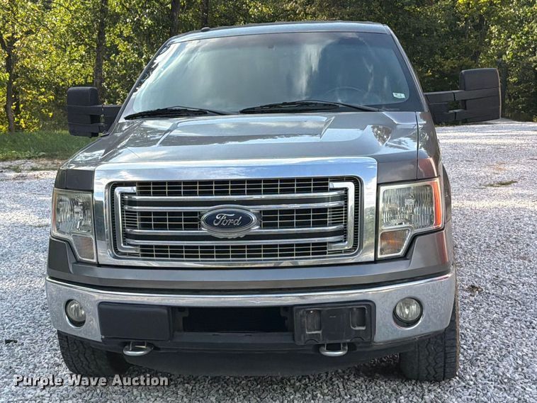 image for item FT6357 2013 Ford F150 XLT Crew Cab pickup truck