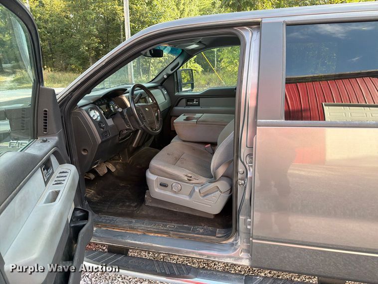 image for item FT6357 2013 Ford F150 XLT Crew Cab pickup truck