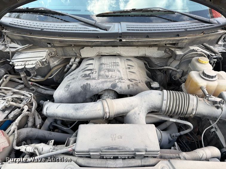 image for item FT6357 2013 Ford F150 XLT Crew Cab pickup truck