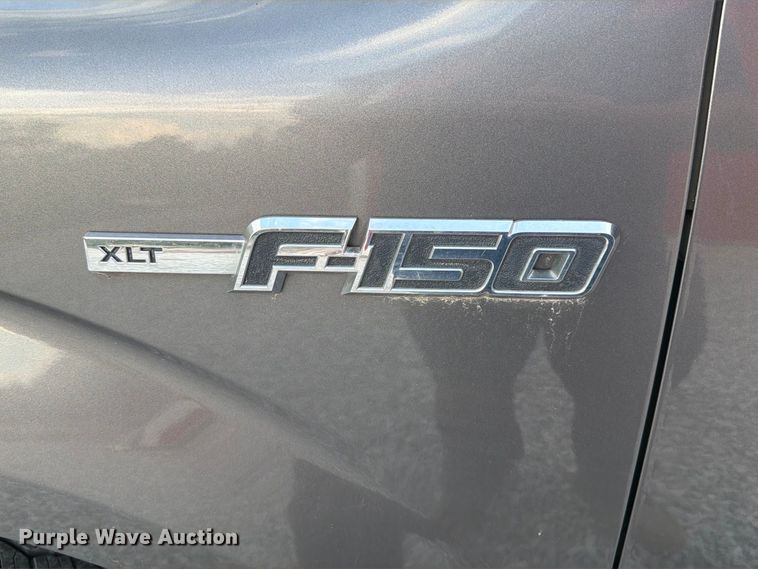 image for item FT6357 2013 Ford F150 XLT Crew Cab pickup truck