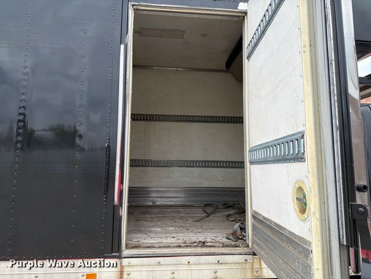 image for item FT6364 2014 Freightliner M2 box truck