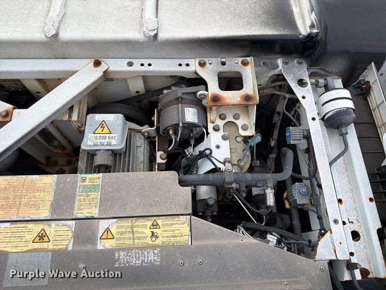 image for item FT6364 2014 Freightliner M2 box truck