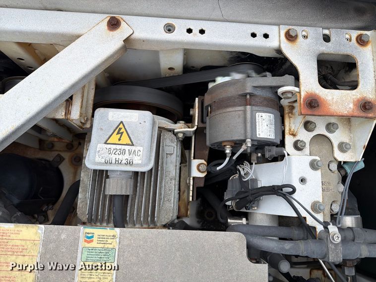 image for item FT6364 2014 Freightliner M2 box truck