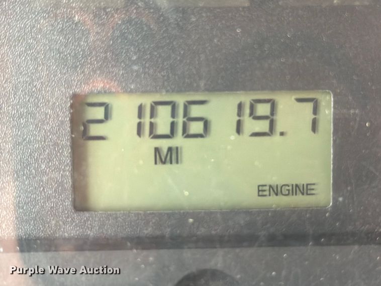 image for item FT6364 2014 Freightliner M2 box truck