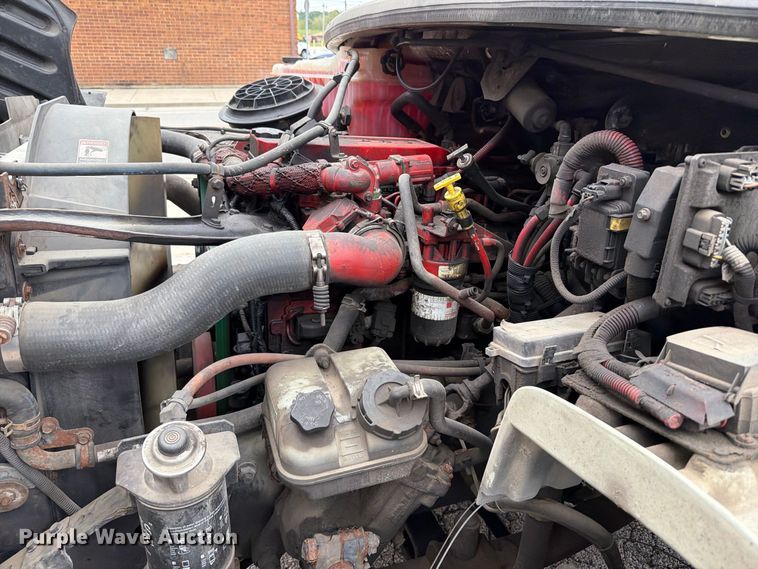image for item FT6364 2014 Freightliner M2 box truck