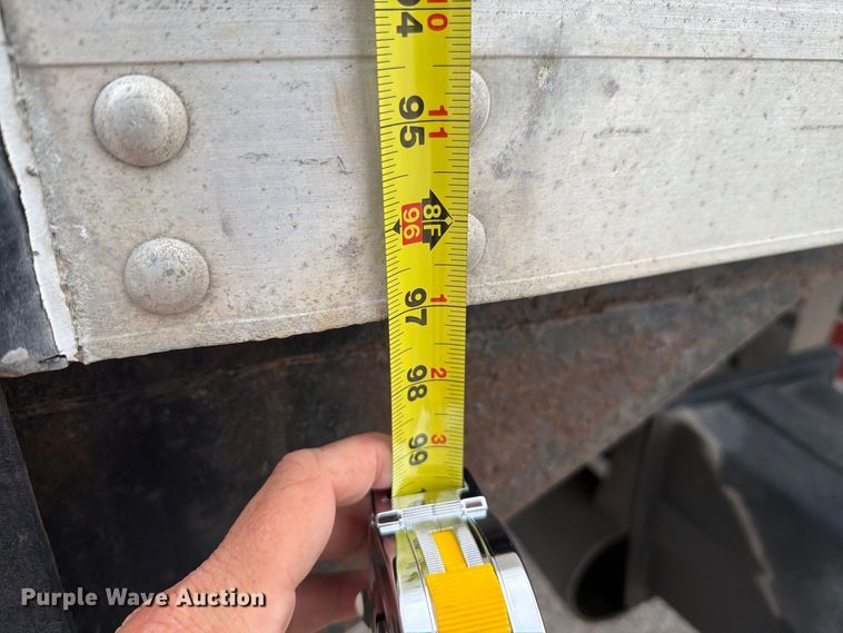 image for item FT6365 2005 Mitsubishi Fuso FE649 box truck