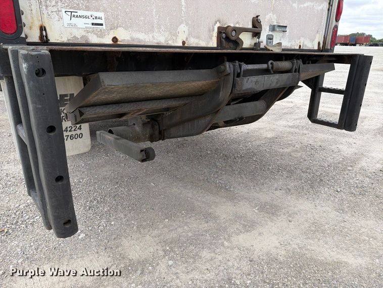 image for item FT6365 2005 Mitsubishi Fuso FE649 box truck