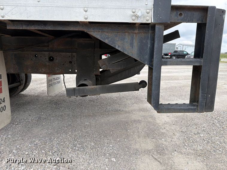 image for item FT6365 2005 Mitsubishi Fuso FE649 box truck