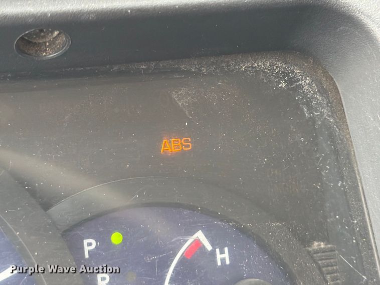 image for item FT6365 2005 Mitsubishi Fuso FE649 box truck