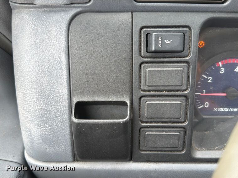 image for item FT6365 2005 Mitsubishi Fuso FE649 box truck