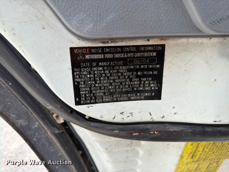 image for item FT6365 2005 Mitsubishi Fuso FE649 box truck