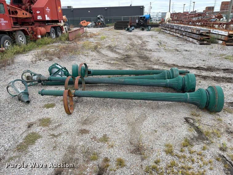 image for item FT6373 (4) Lamp posts