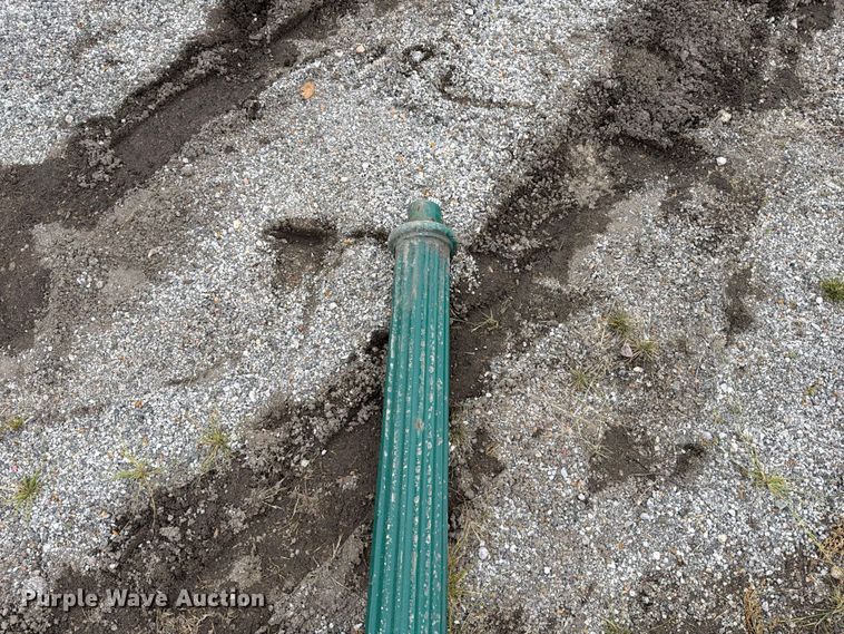 image for item FT6373 (4) Lamp posts
