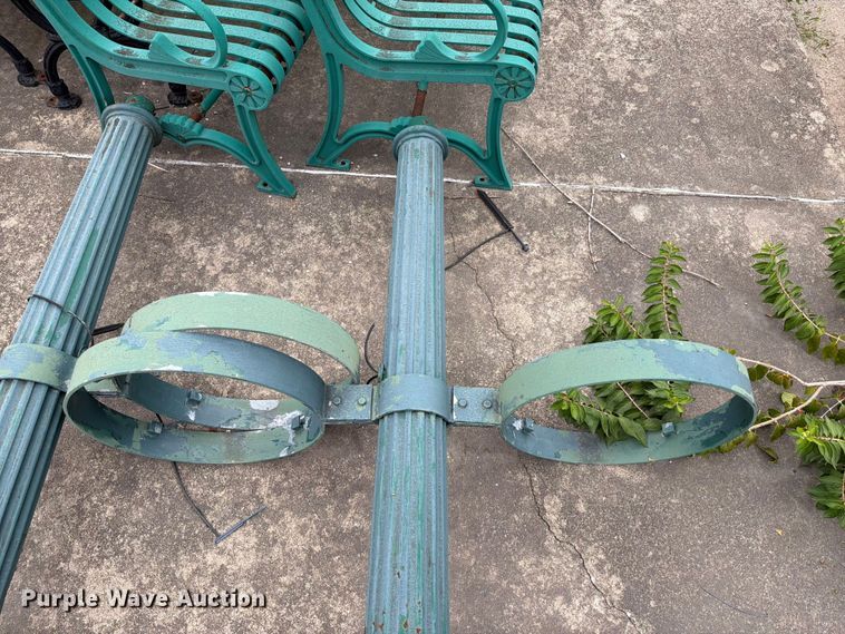 image for item FT6376 (3) Lamp posts