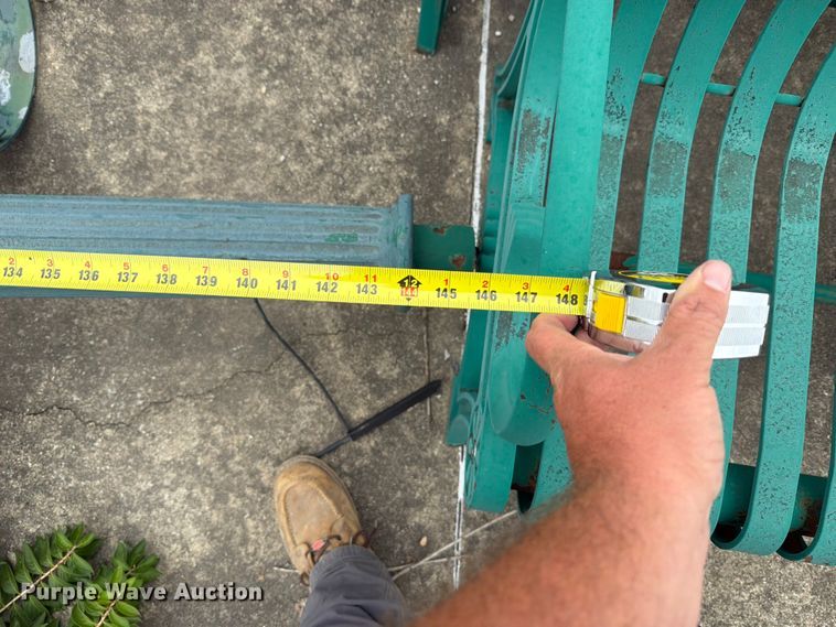 image for item FT6376 (3) Lamp posts