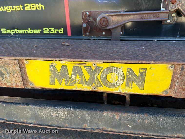 image for item FT6387 2000 International 4700 box truck