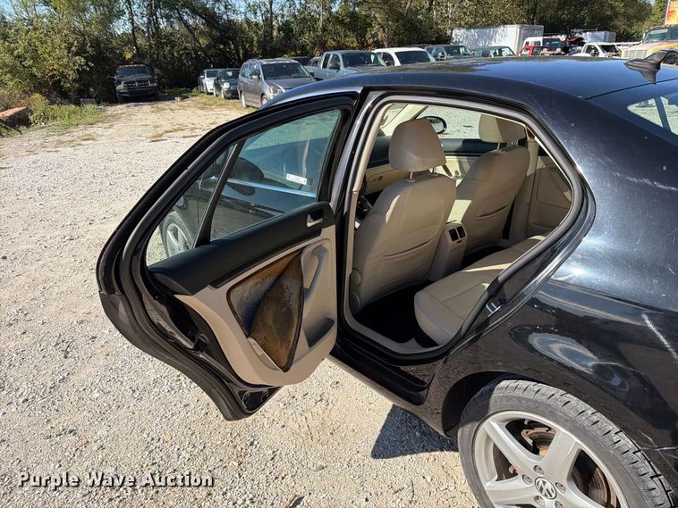 image for item FT6388 2010 Volkswagen Jetta TDI 