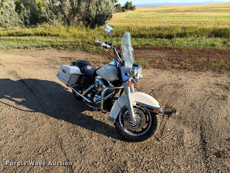 image for item FT6733 2005 Harley-Davidson Road King Police motorcycle