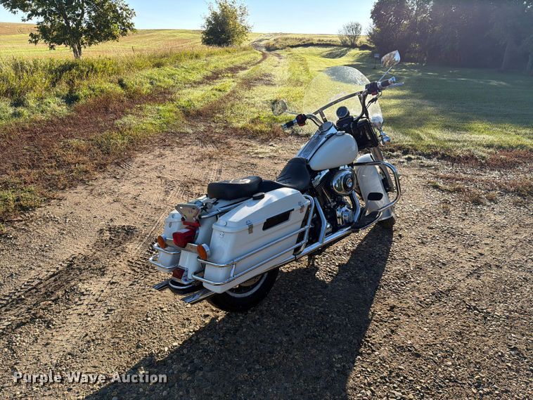 image for item FT6733 2005 Harley-Davidson Road King Police motorcycle