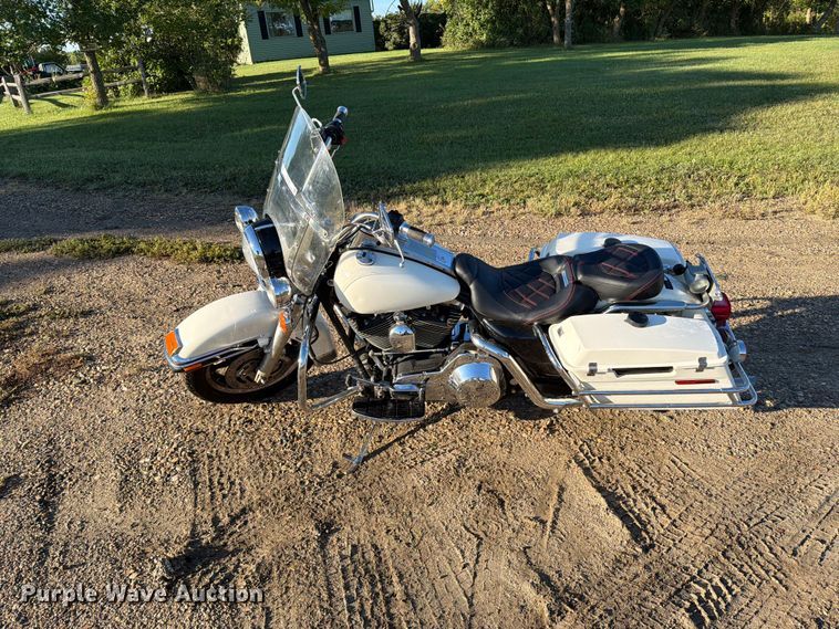 image for item FT6733 2005 Harley-Davidson Road King Police motorcycle