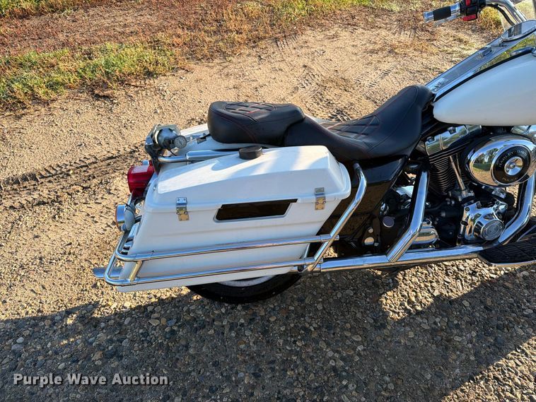 image for item FT6733 2005 Harley-Davidson Road King Police motorcycle