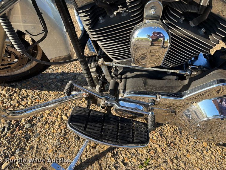 image for item FT6733 2005 Harley-Davidson Road King Police motorcycle