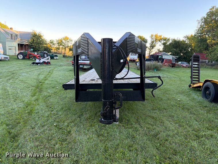 image for item FT6734 1989 Trail Boss Trailer flatbed trailer