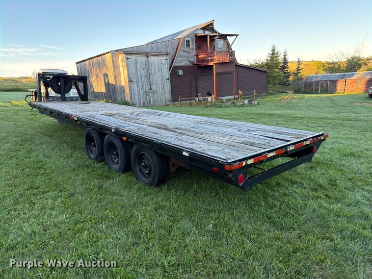 image for item FT6734 1989 Trail Boss Trailer flatbed trailer