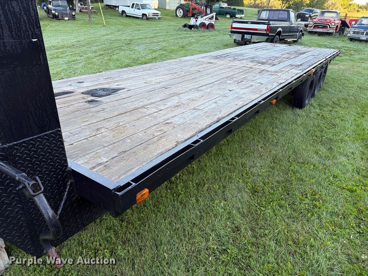 image for item FT6734 1989 Trail Boss Trailer flatbed trailer
