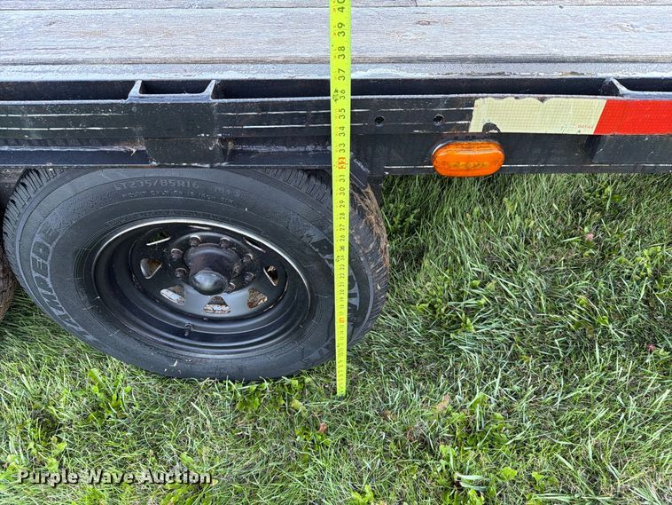 image for item FT6734 1989 Trail Boss Trailer flatbed trailer