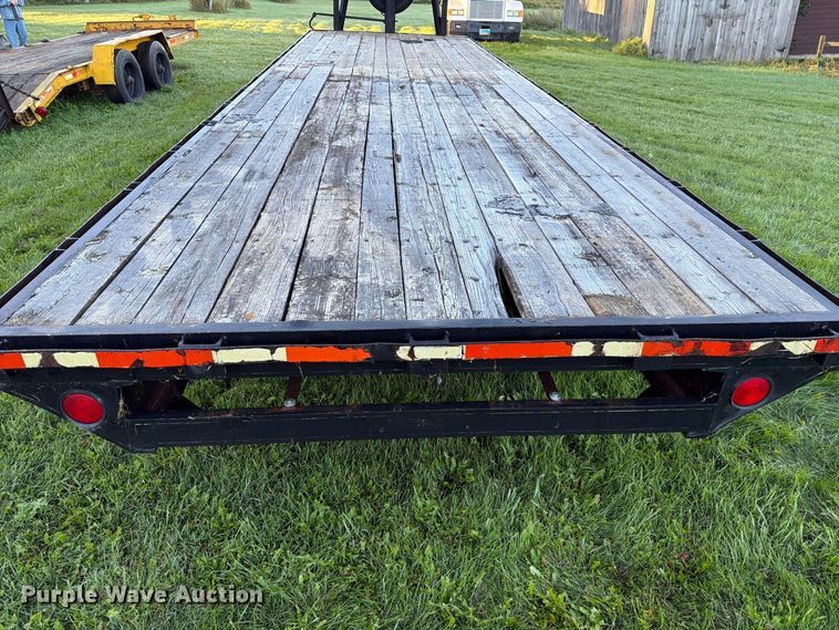 image for item FT6734 1989 Trail Boss Trailer flatbed trailer
