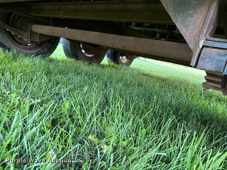 image for item FT6734 1989 Trail Boss Trailer flatbed trailer