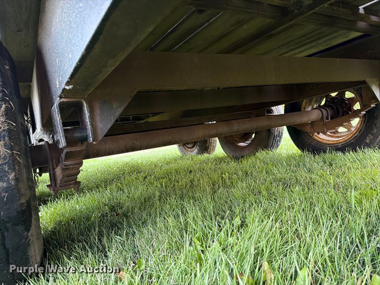 image for item FT6734 1989 Trail Boss Trailer flatbed trailer