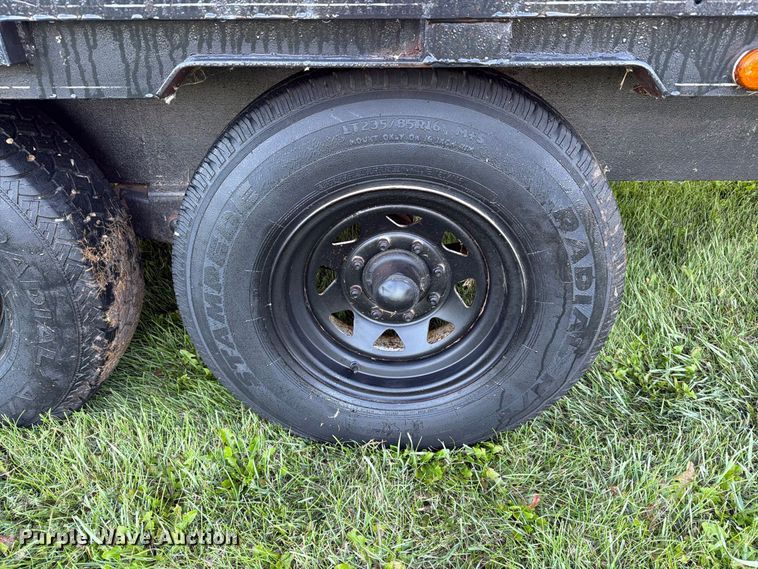 image for item FT6734 1989 Trail Boss Trailer flatbed trailer
