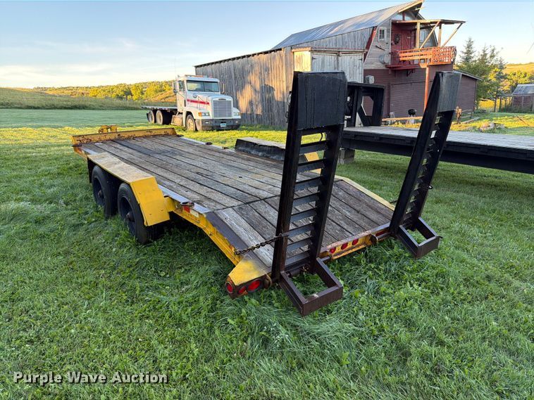 image for item FT6735 1998 Redi Haul Trailers equipment trailer