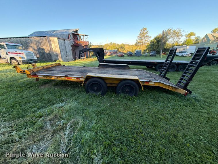 image for item FT6735 1998 Redi Haul Trailers equipment trailer
