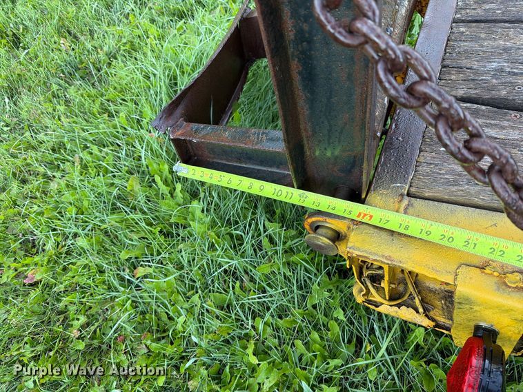 image for item FT6735 1998 Redi Haul Trailers equipment trailer