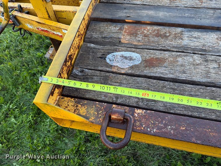 image for item FT6735 1998 Redi Haul Trailers equipment trailer