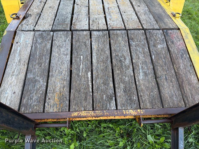 image for item FT6735 1998 Redi Haul Trailers equipment trailer