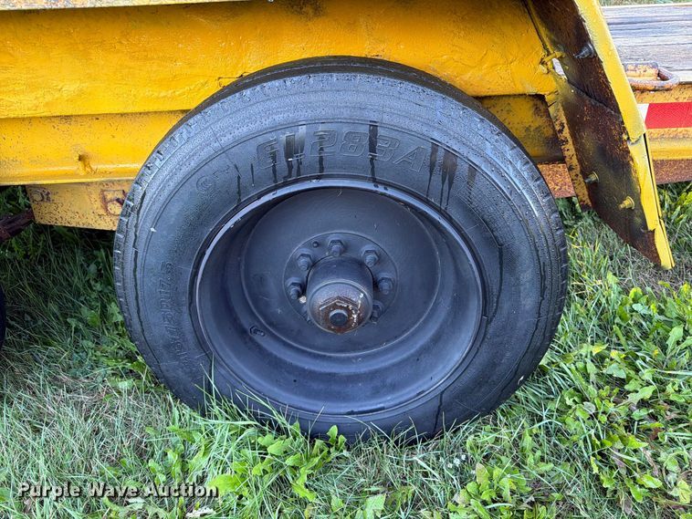 image for item FT6735 1998 Redi Haul Trailers equipment trailer