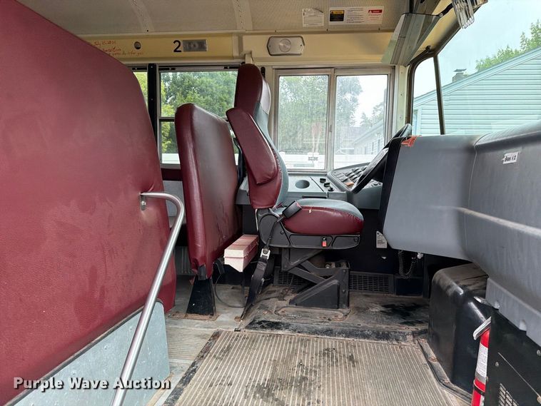 image for item FT6737 2009 IC Bus PB105 school bus
