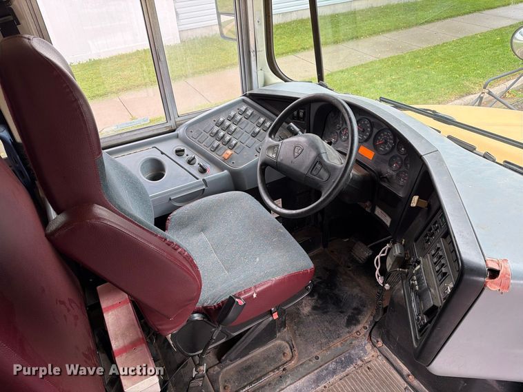 image for item FT6737 2009 IC Bus PB105 school bus