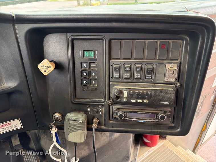 image for item FT6737 2009 IC Bus PB105 school bus