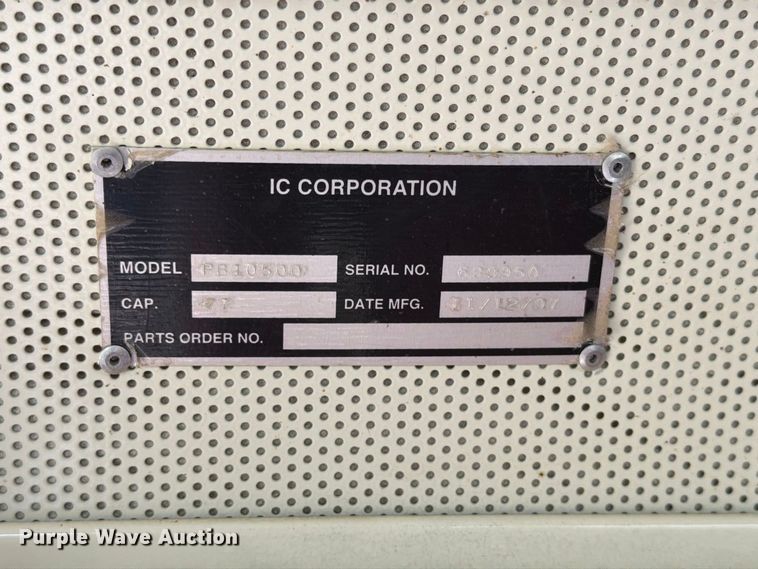image for item FT6737 2009 IC Bus PB105 school bus