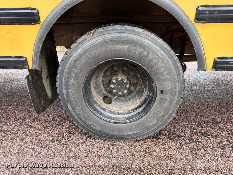 image for item FT6737 2009 IC Bus PB105 school bus