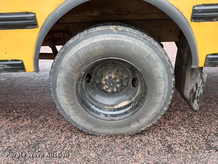 image for item FT6737 2009 IC Bus PB105 school bus