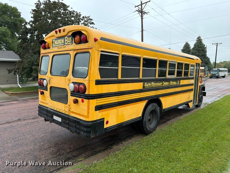 image for item FT6739 1996 Chevrolet Bluebird school bus