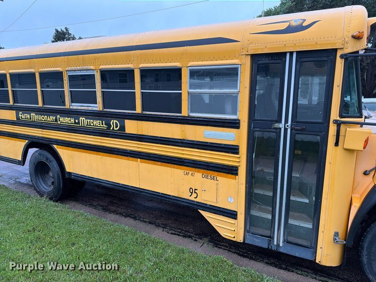 image for item FT6739 1996 Chevrolet Bluebird school bus