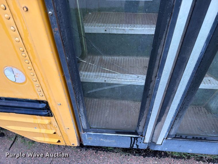 image for item FT6739 1996 Chevrolet Bluebird school bus